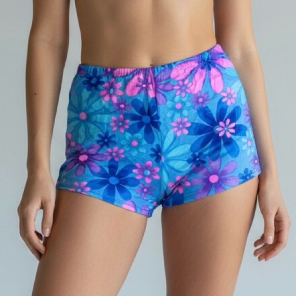 4/$24‎ California Waves Blue and Pink Bikini Bottom